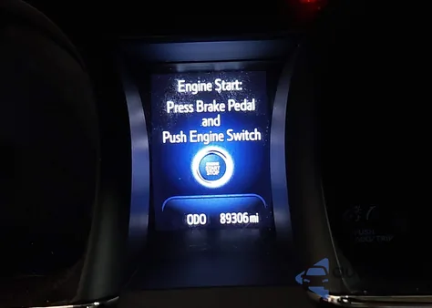 2015 Toyota Avalon Limited z USA, uszkodzony, nr VIN 4T1BK1EB5FU166532